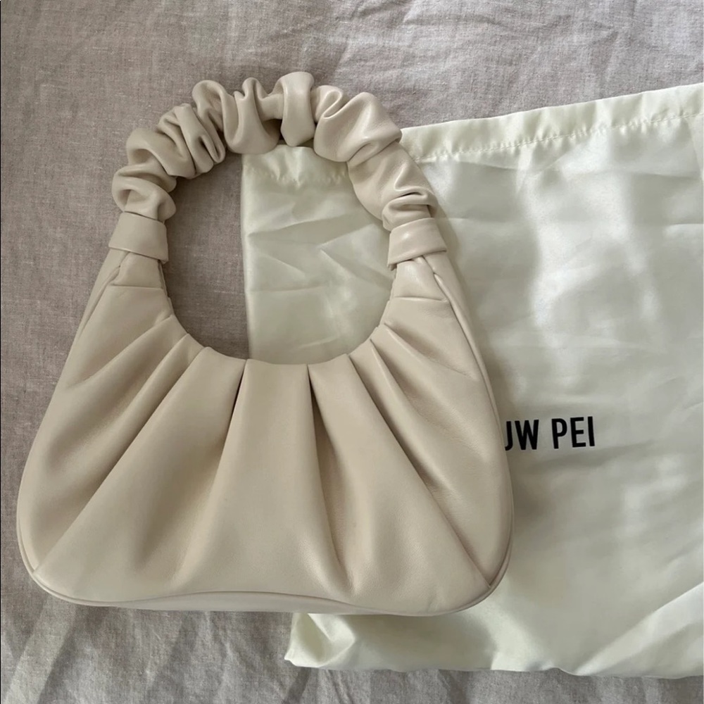 NEW JW PEI Gabby rouched hobo bag - Ivory